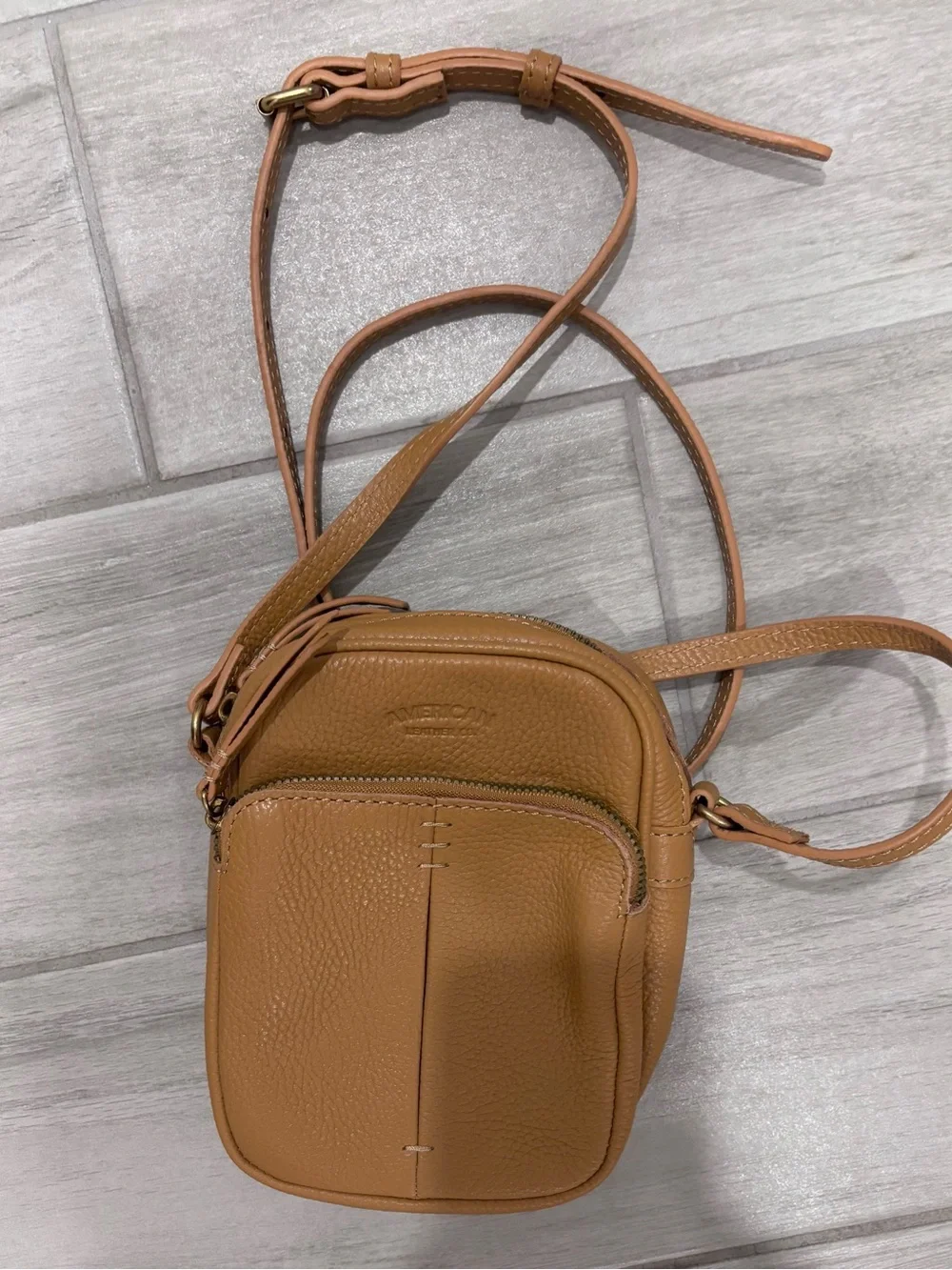 American Leather Co. compact tan